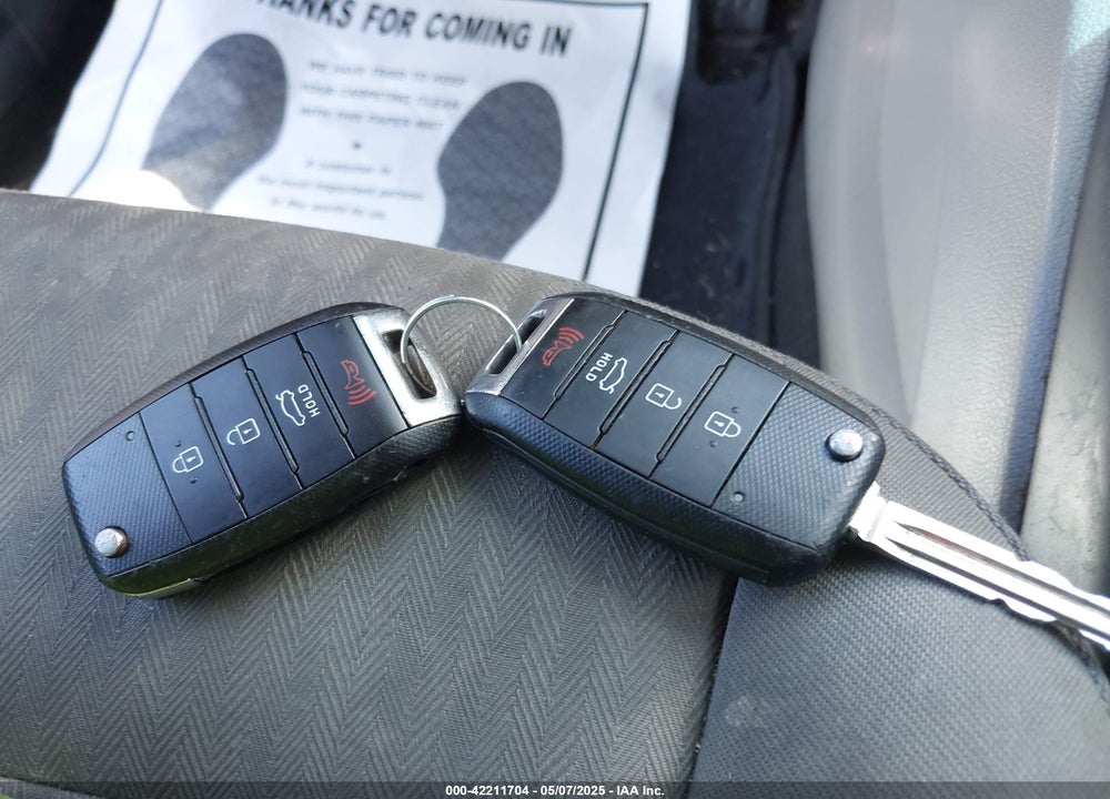 2016 KIA FORTE VIN: KNAFK4A67G5467716