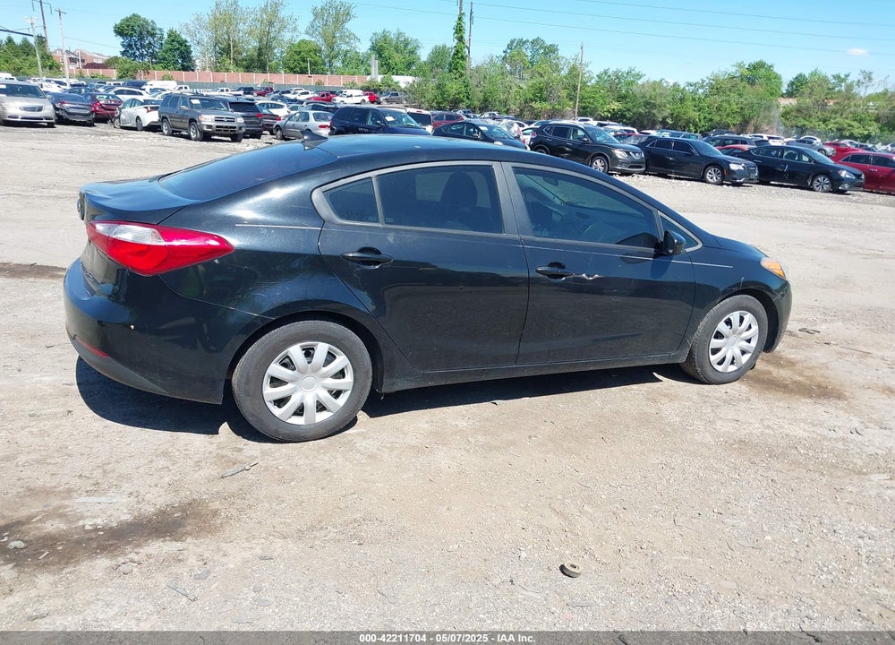 2016 KIA FORTE VIN: KNAFK4A67G5467716