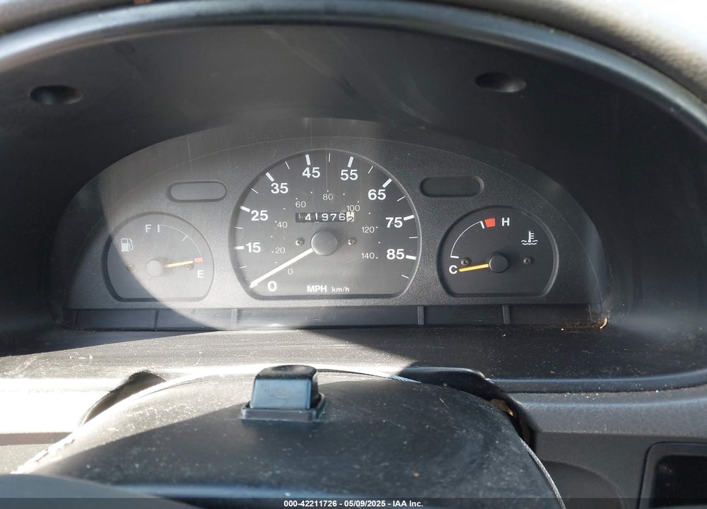 2000 CHEVROLET METRO VIN: 2C1MR2263Y6712829