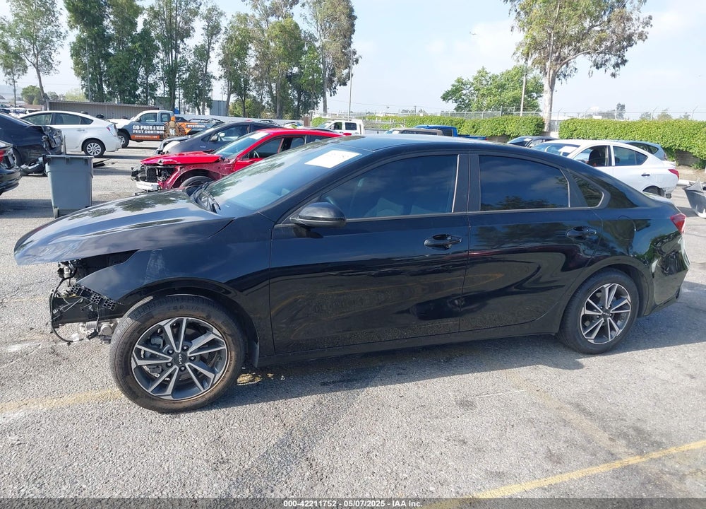 2023 KIA FORTE LXS VIN: 3KPF24AD7PE550875