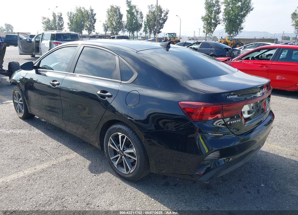 2023 KIA FORTE LXS VIN: 3KPF24AD7PE550875