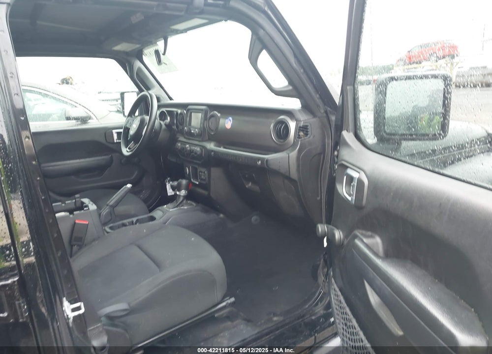 2021 JEEP WRANGLER UNLIMITED WILLYS SPORT 4X4 VIN: 1C4HJXDN0MW678801