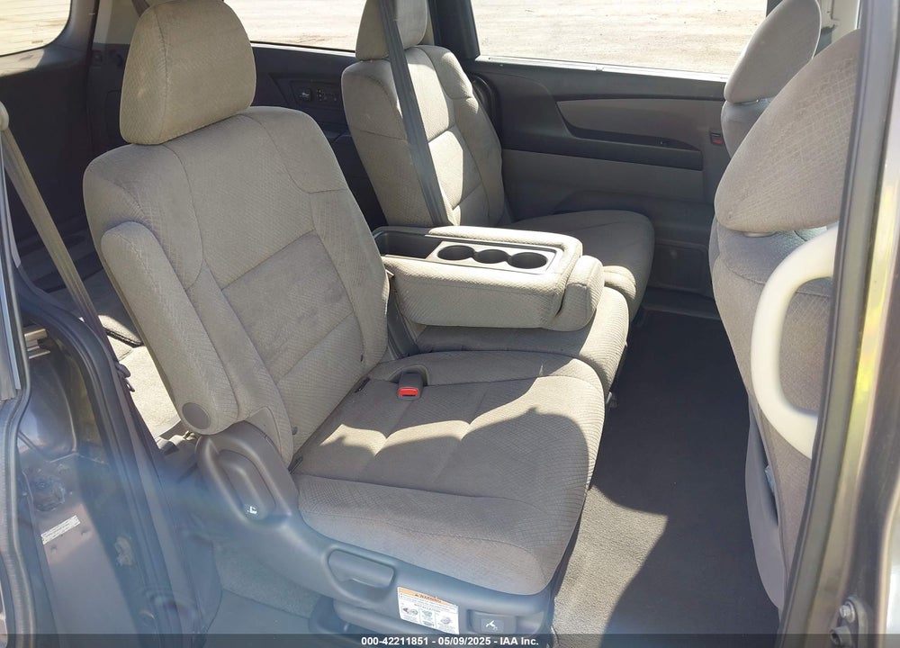 2016 HONDA ODYSSEY VIN: 5FNRL5H38GB162965