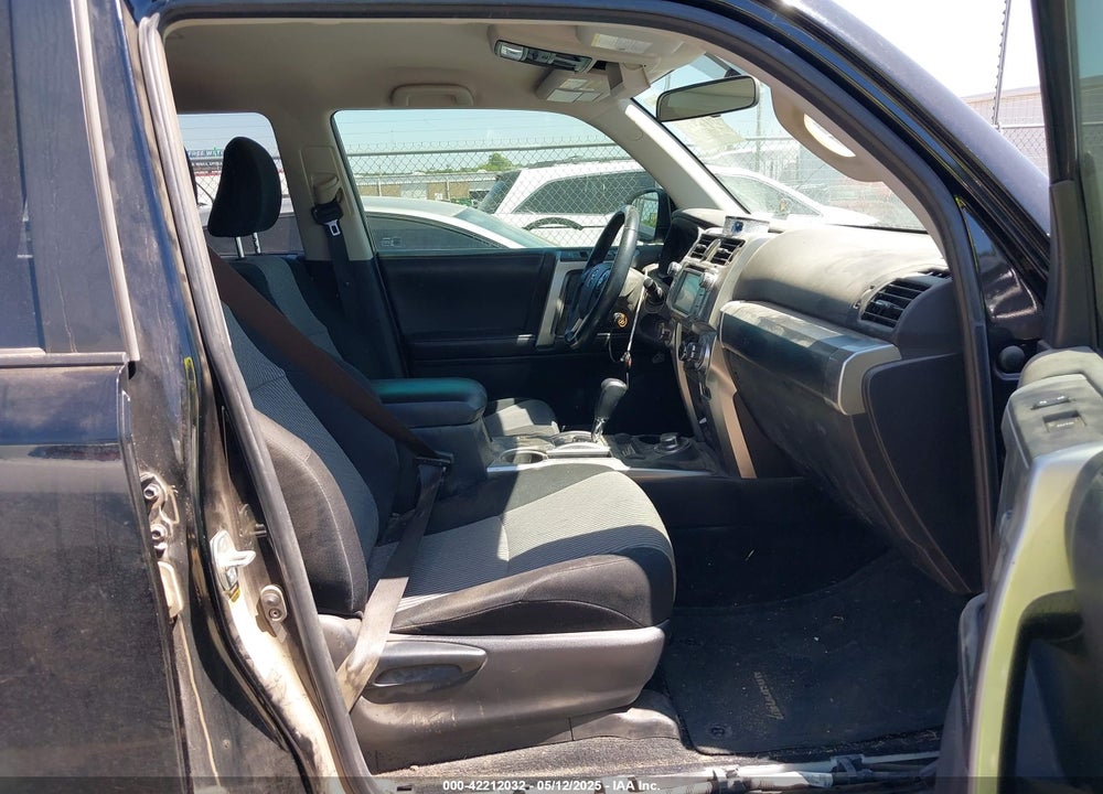 2016 TOYOTA 4RUNNER SR5 VIN: JTEBU5JR4G5373901