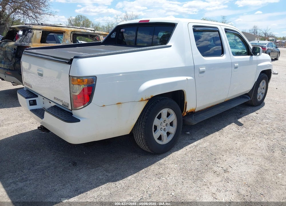 2008 HONDA RIDGELINE VIN: 2HJYK16488H529857