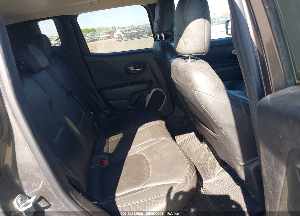 2016 JEEP RENEGADE VIN: ZACCJBDT7GPC75671