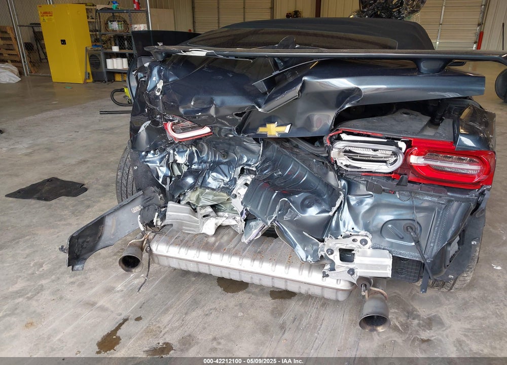 2022 CHEVROLET CAMARO RWD 1LT VIN: 1G1FB3DX2N0105071