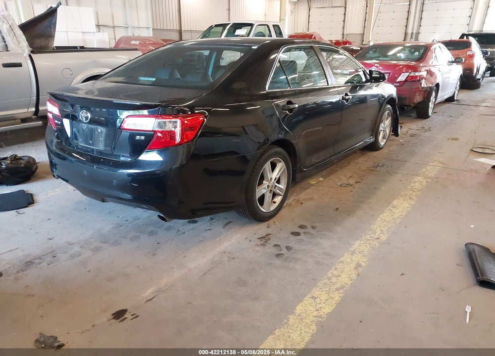 2014 TOYOTA CAMRY SE VIN: 4T1BF1FK6EU400548