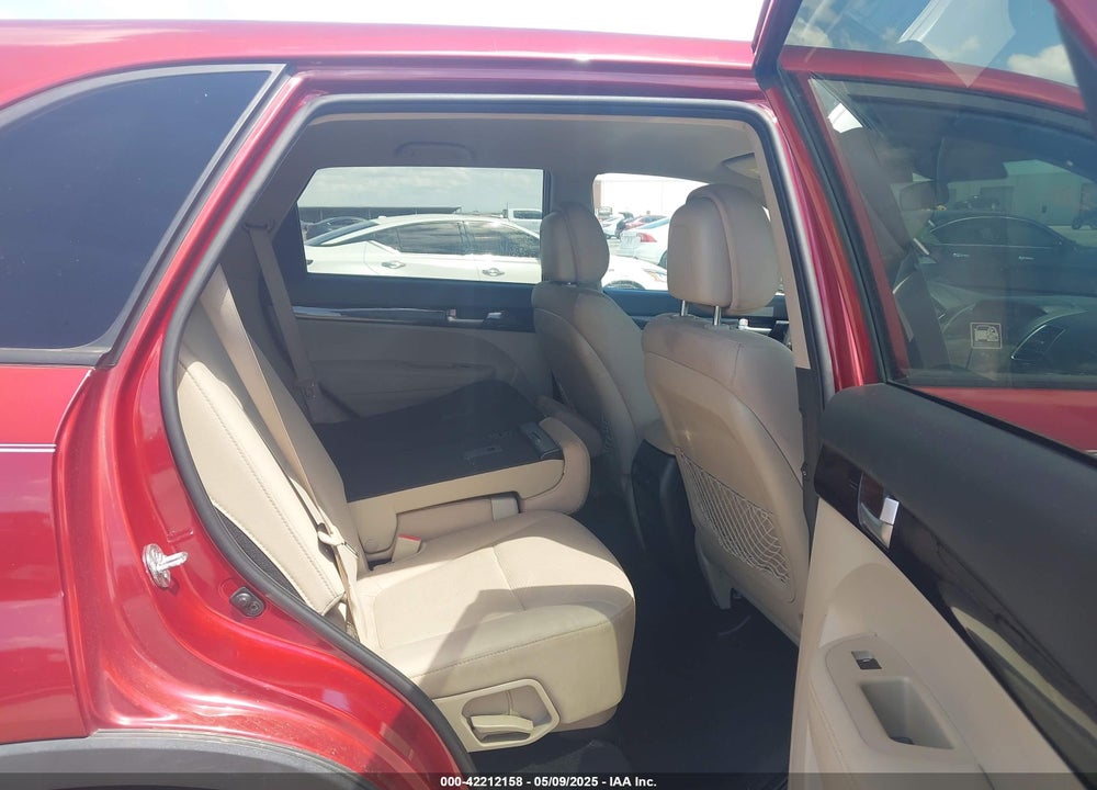 2015 KIA SORENTO VIN: 5XYKT3A68FG630453