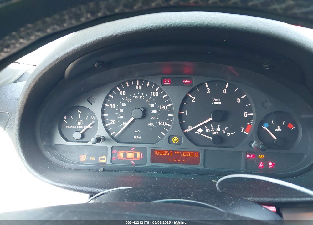 2005 BMW 325I VIN: WBAEV33455KW16647