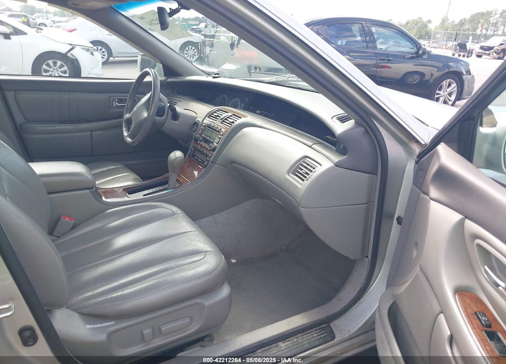 2000 TOYOTA AVALON XLS VIN: 4T1BF28B1YU098383
