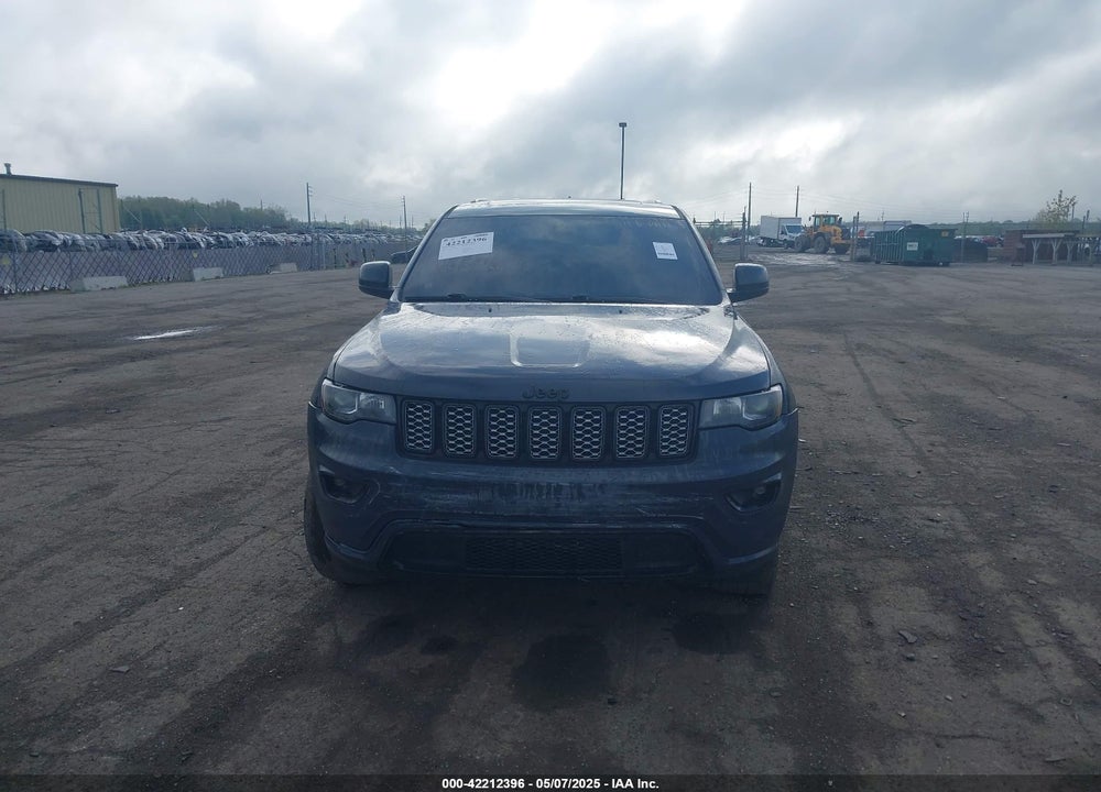 2018 JEEP GRAND CHEROKEE VIN: 1C4RJFAG4JC264177
