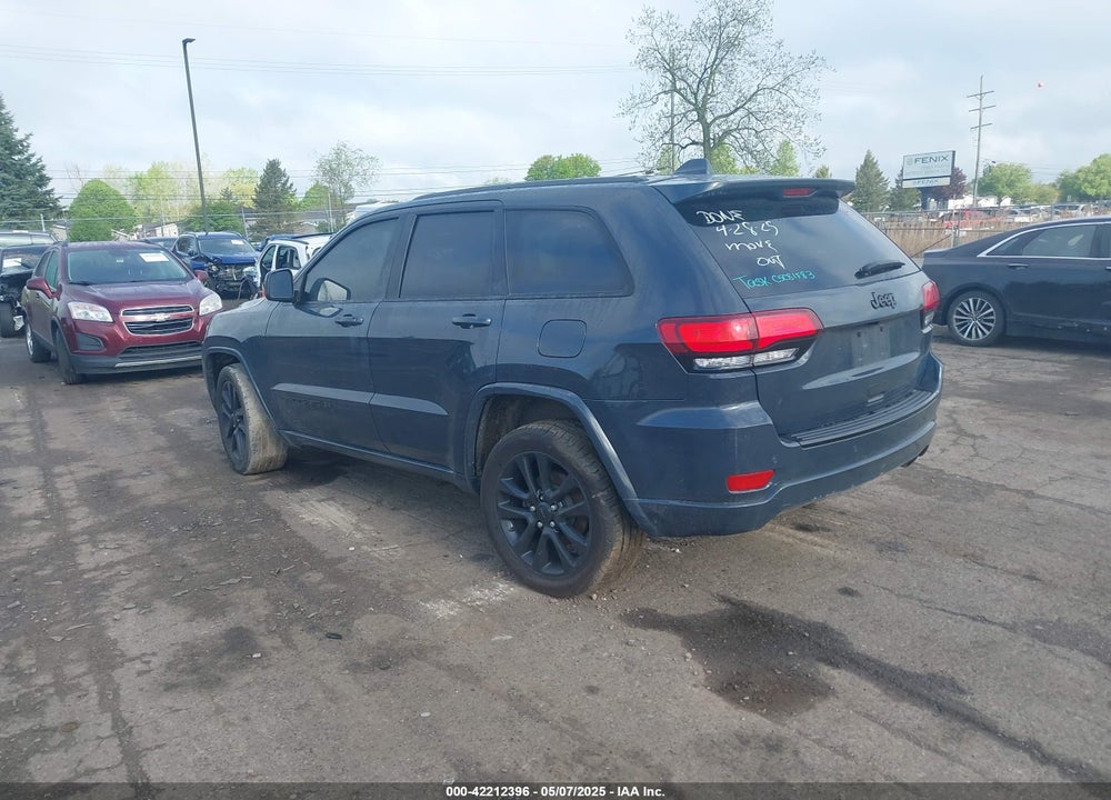 2018 JEEP GRAND CHEROKEE VIN: 1C4RJFAG4JC264177