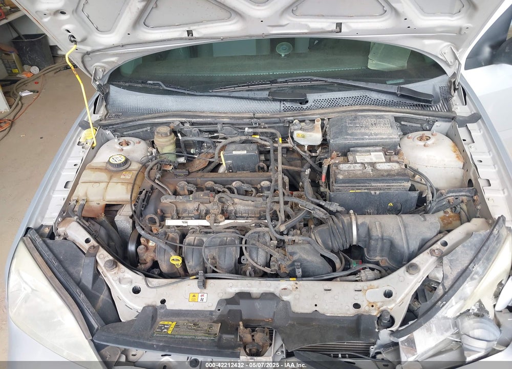 2006 FORD FOCUS ZX4 VIN: 1FAFP34N76W131287
