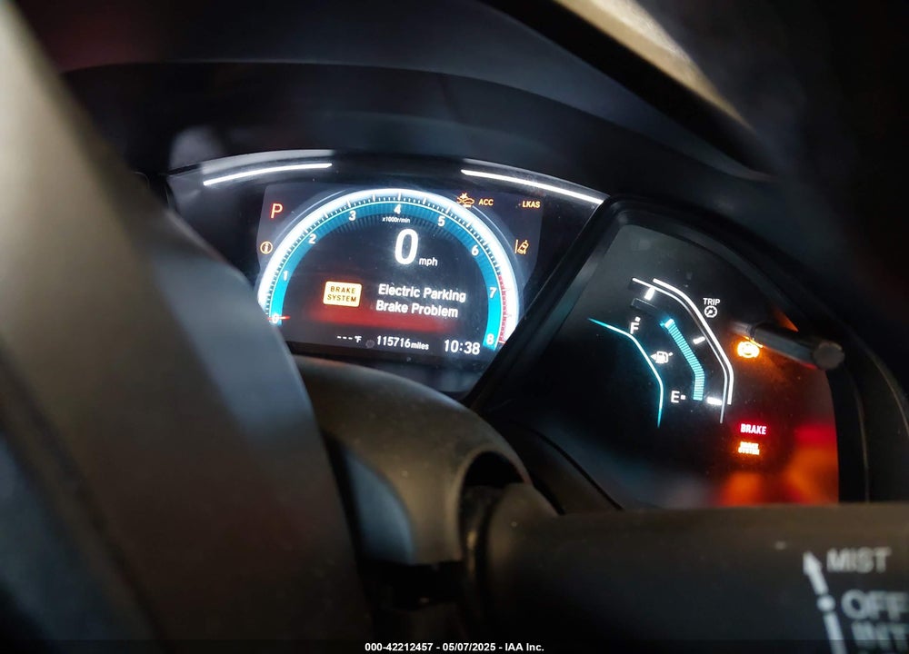 2019 HONDA CIVIC VIN: 19XFC2F64KE208210
