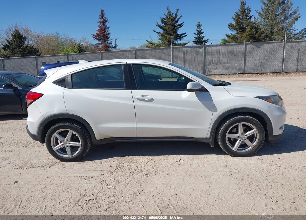 2016 HONDA HR-V LX VIN: 3CZRU6H31GM726853