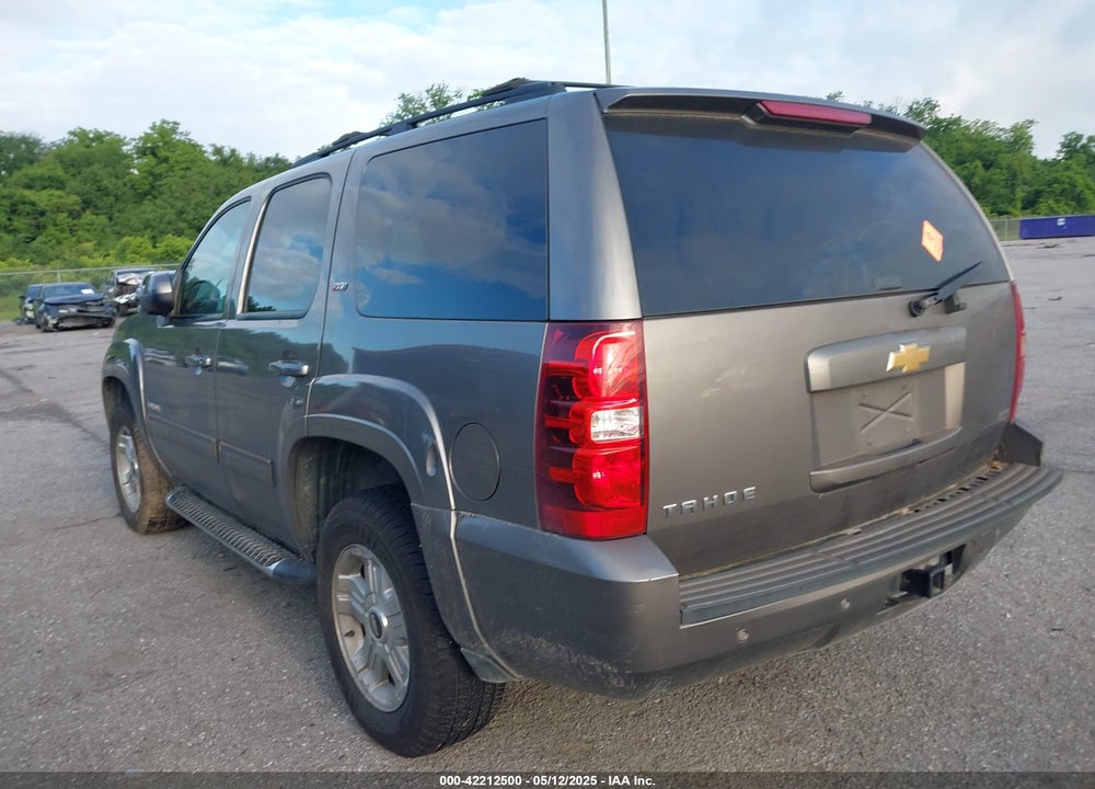 2012 CHEVROLET TAHOE VIN: 1GNSCBE03CR261019