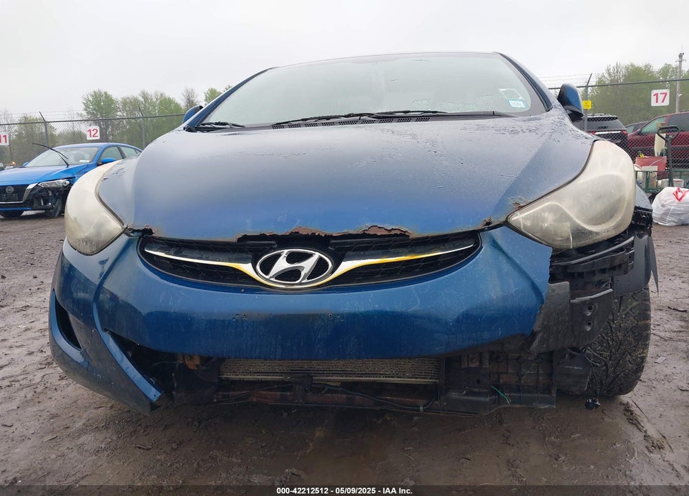 2013 HYUNDAI ELANTRA VIN: KMHDH4AE7DU954007