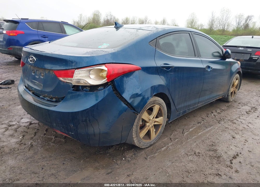 2013 HYUNDAI ELANTRA VIN: KMHDH4AE7DU954007