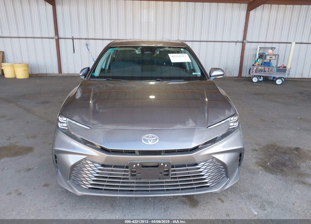 2025 TOYOTA CAMRY XLE VIN: 4T1DAACK4SU555705