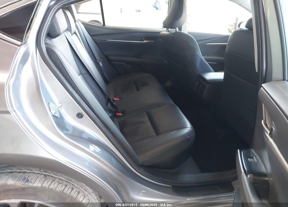 2025 TOYOTA CAMRY XLE VIN: 4T1DAACK4SU555705