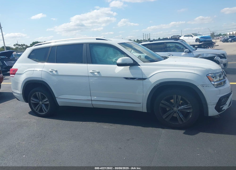 2019 VOLKSWAGEN ATLAS VIN: 1V2XR2CA0KC505508
