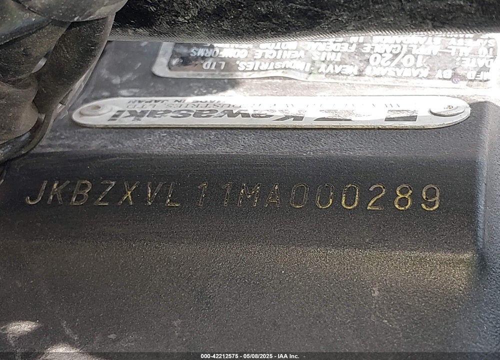 2021 KAWASAKI ZX1002 L VIN: JKBZXVL11MA000289