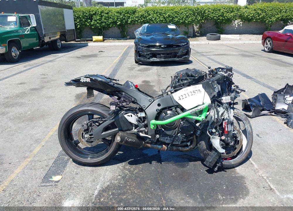 2021 KAWASAKI ZX1002 L VIN: JKBZXVL11MA000289