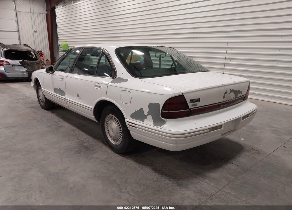 1998 OLDSMOBILE REGENCY VIN: 1G3HC52K9W4835831