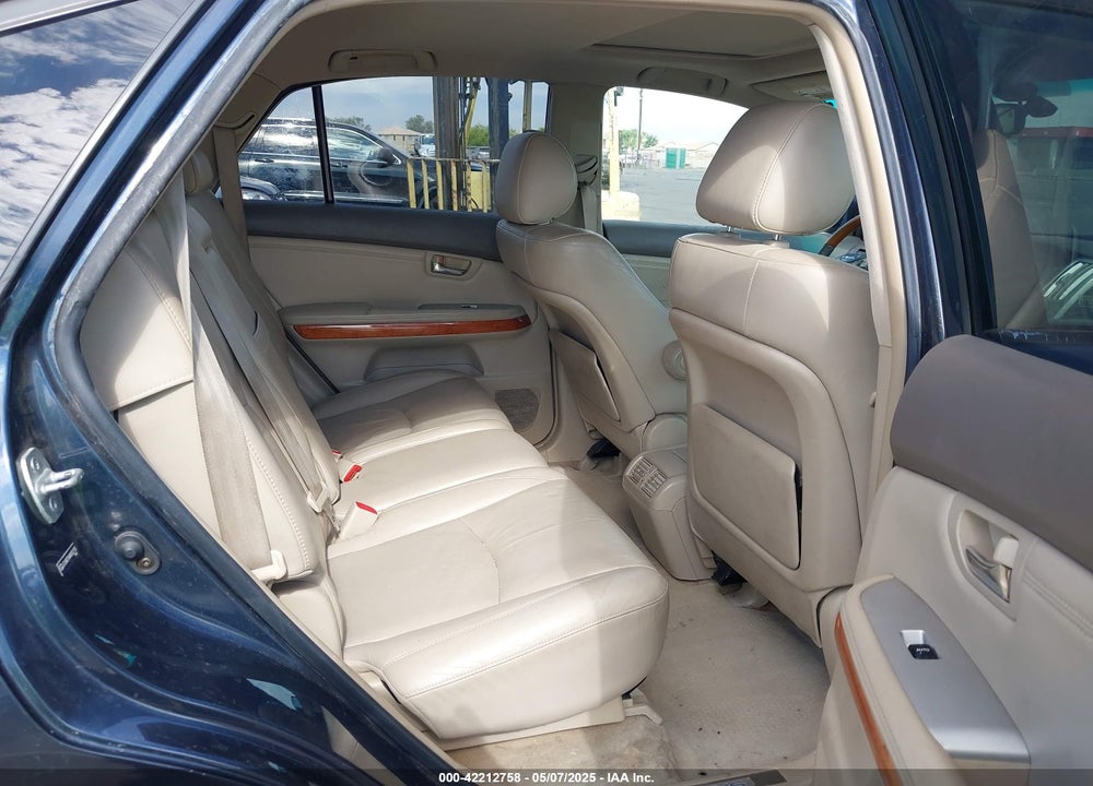 2004 LEXUS RX 330 VIN: JTJHA31U440052155