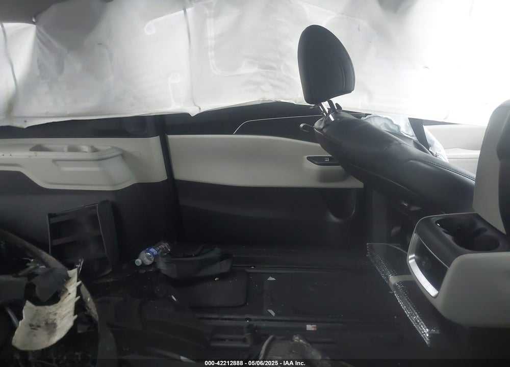2022 KIA CARNIVAL MPV LX SEAT PACKAGE VIN: KNDNB4H35N6124792