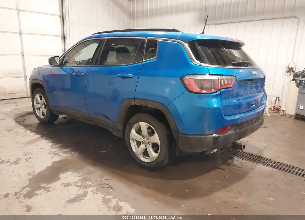 2018 JEEP COMPASS LATITUDE FWD VIN: 3C4NJCBB5JT442957