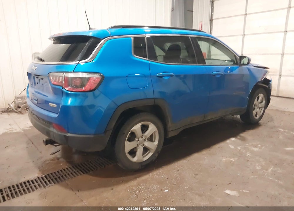 2018 JEEP COMPASS LATITUDE FWD VIN: 3C4NJCBB5JT442957