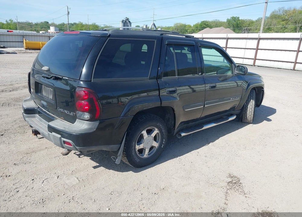 2002 CHEVROLET TRAILBLAZER LT VIN: 1GNDT13S922128652