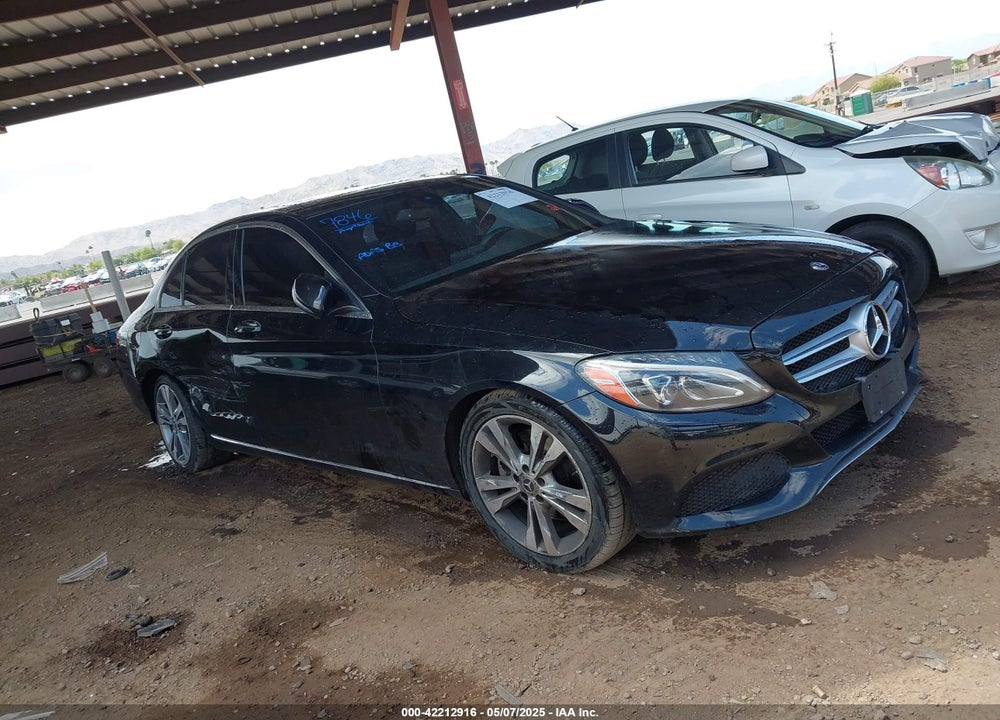 2018 MERCEDES-BENZ C 300 VIN: 55SWF4JB4JU267823