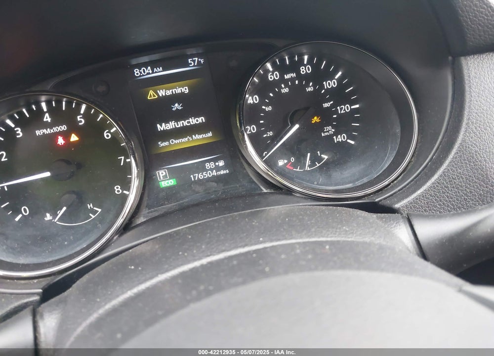 2017 NISSAN ROGUE S VIN: JN8AT2MV6HW278654