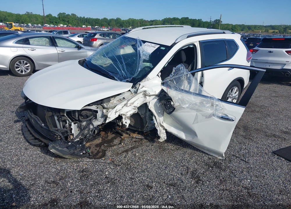 2015 NISSAN ROGUE VIN: 5N1AT2MV1FC815775