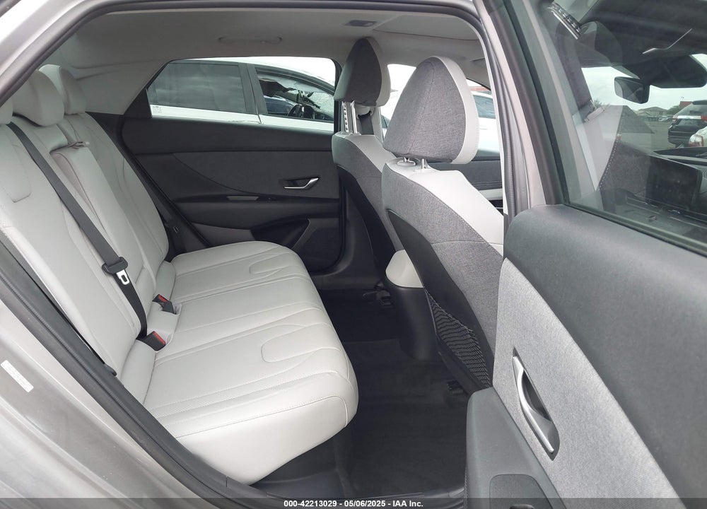 2023 HYUNDAI ELANTRA HYBRID VIN: KMHLN4AJ9PU092057