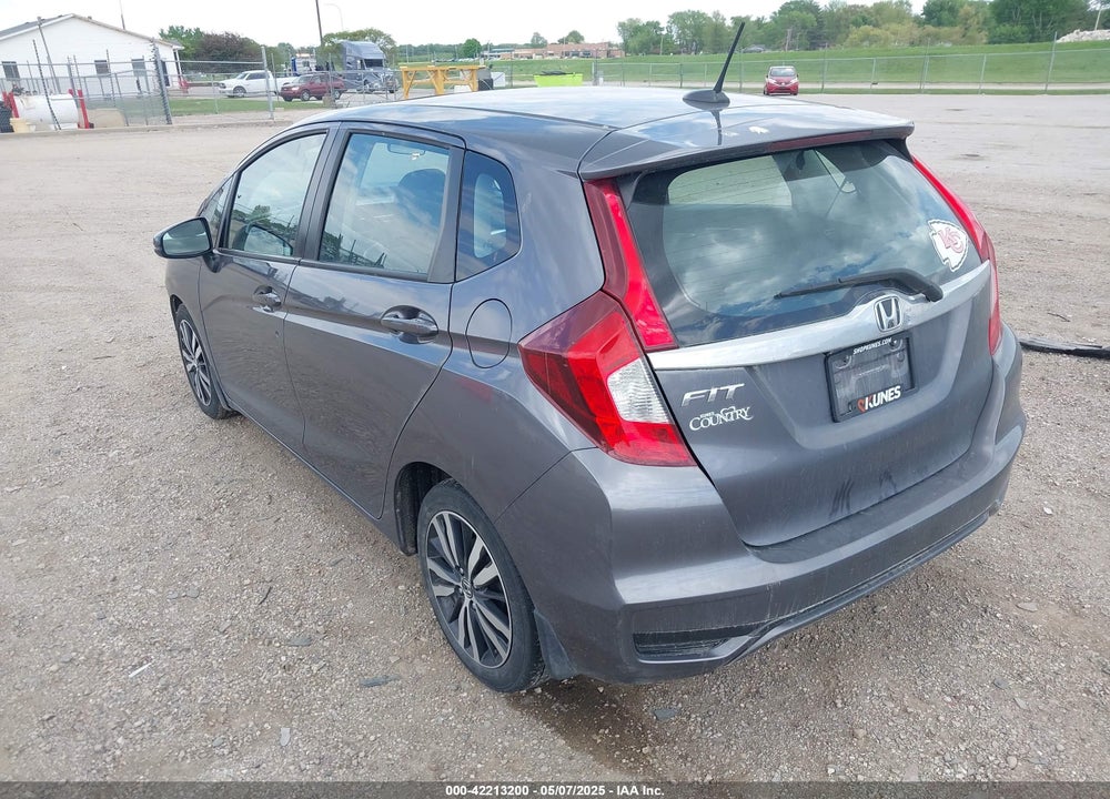 2019 HONDA FIT VIN: 3HGGK5H81KM742537
