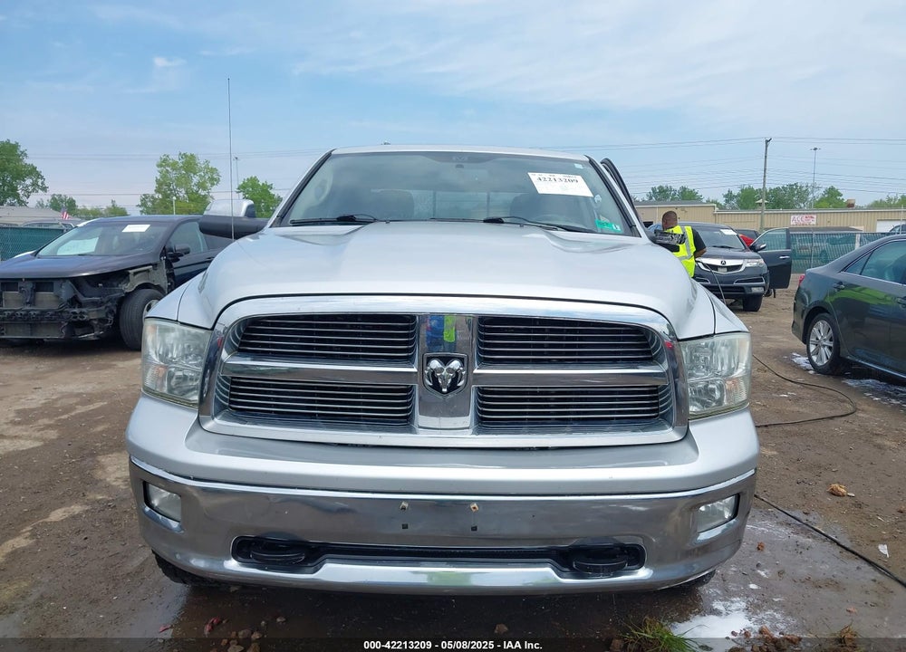 2012 RAM 1500 SLT VIN: 1C6RD7GT1CS205606
