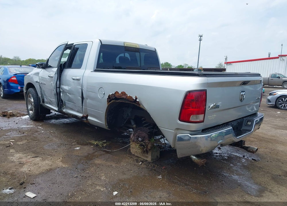 2012 RAM 1500 SLT VIN: 1C6RD7GT1CS205606