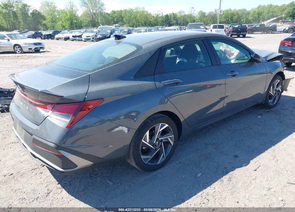 2025 HYUNDAI ELANTRA SEL SPORT VIN: KMHLM4DG2SU876494