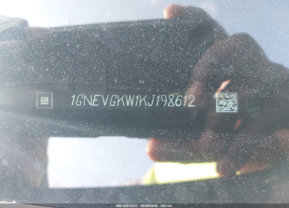 2019 CHEVROLET TRAVERSE VIN: 1GNEVGKW1KJ198612