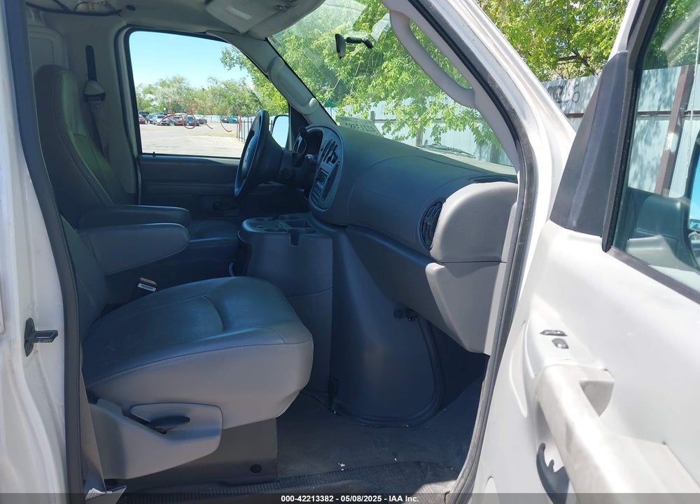 2005 FORD E-350 SUPER DUTY VIN: 1FTSE34SX5HA65003