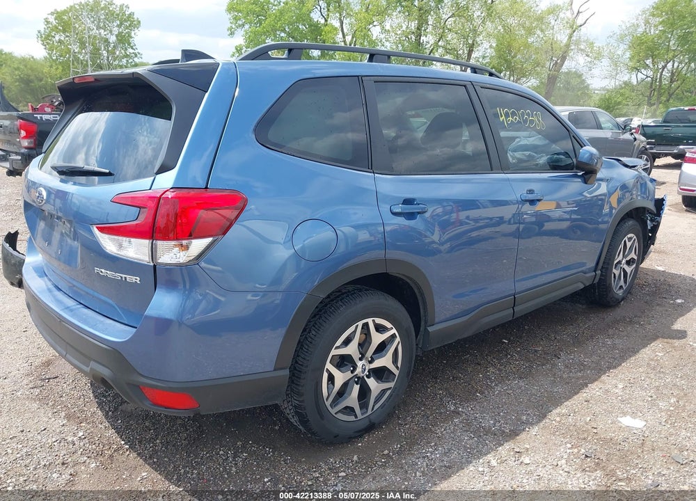 2024 SUBARU FORESTER PREMIUM VIN: JF2SKADC6RH452516