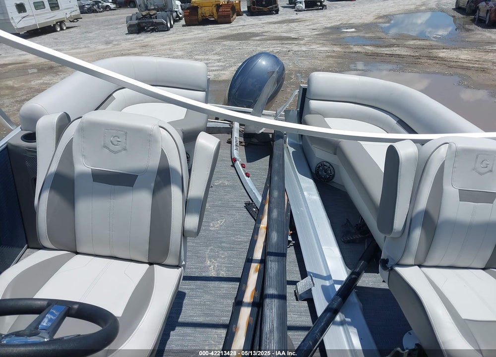 2023 GODFREY SWEETWATER PONTOON VIN: GDY71834K223