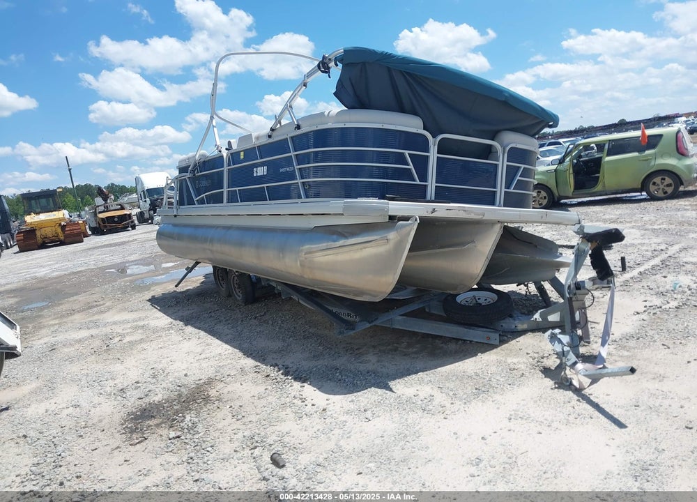 2023 GODFREY SWEETWATER PONTOON VIN: GDY71834K223
