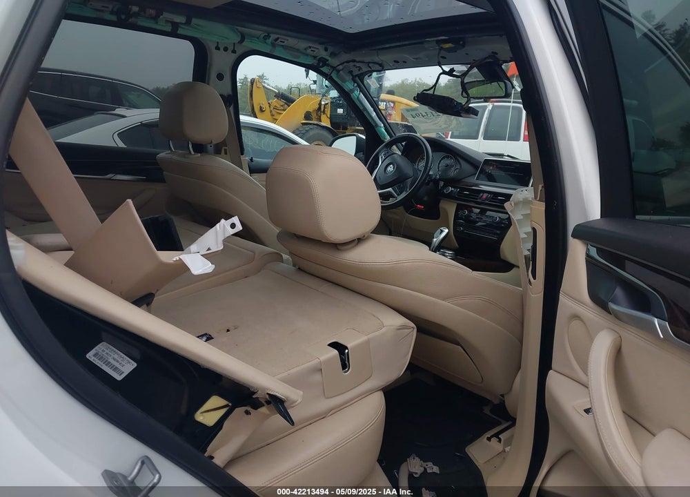 2015 BMW X5 VIN: 5UXKR0C56F0K70816