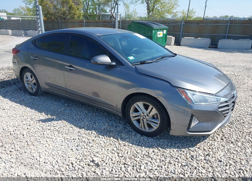 2019 HYUNDAI ELANTRA SEL VIN: 5NPD84LF2KH430765