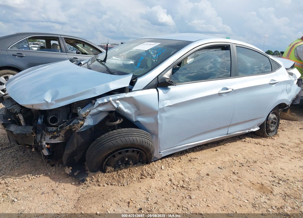 2014 HYUNDAI ACCENT GLS VIN: KMHCT4AE4EU649558
